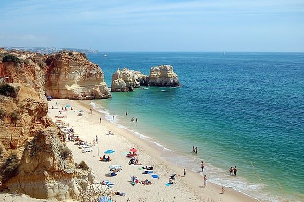 Praia-da-Rocha-Portugal