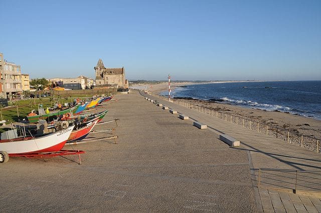 Apulia-Esposende