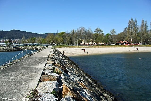 Praia-de-Afife-a-cote-de-Viana-do-Castelo