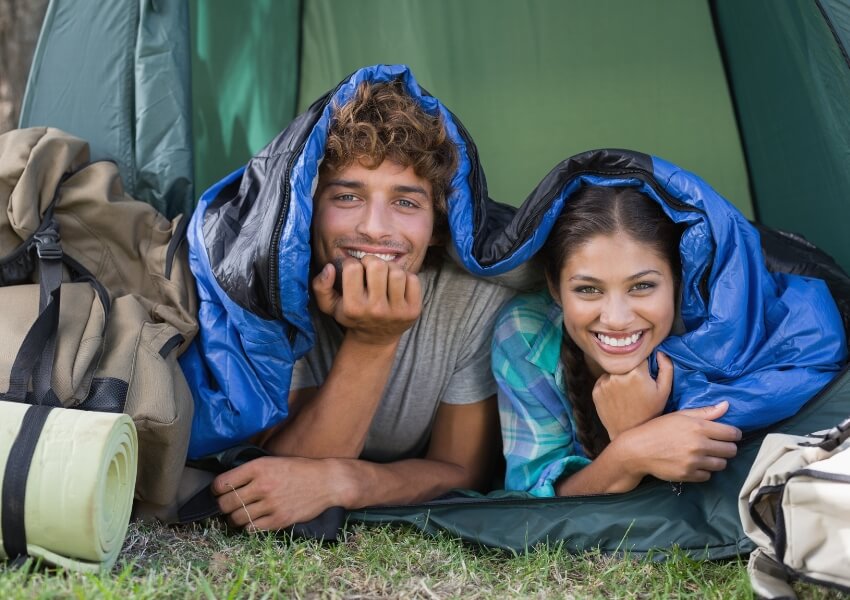 sac-de-couchage-2-personnes-duvet-ou-synthetique